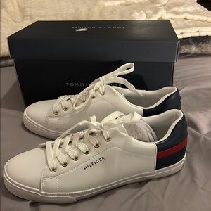 Tommy Hilfiger White Striped Sneakers